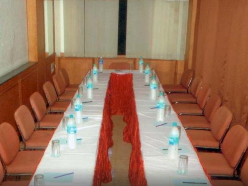 Parth Residency Hotel Ahmedabad Ngoại thất bức ảnh